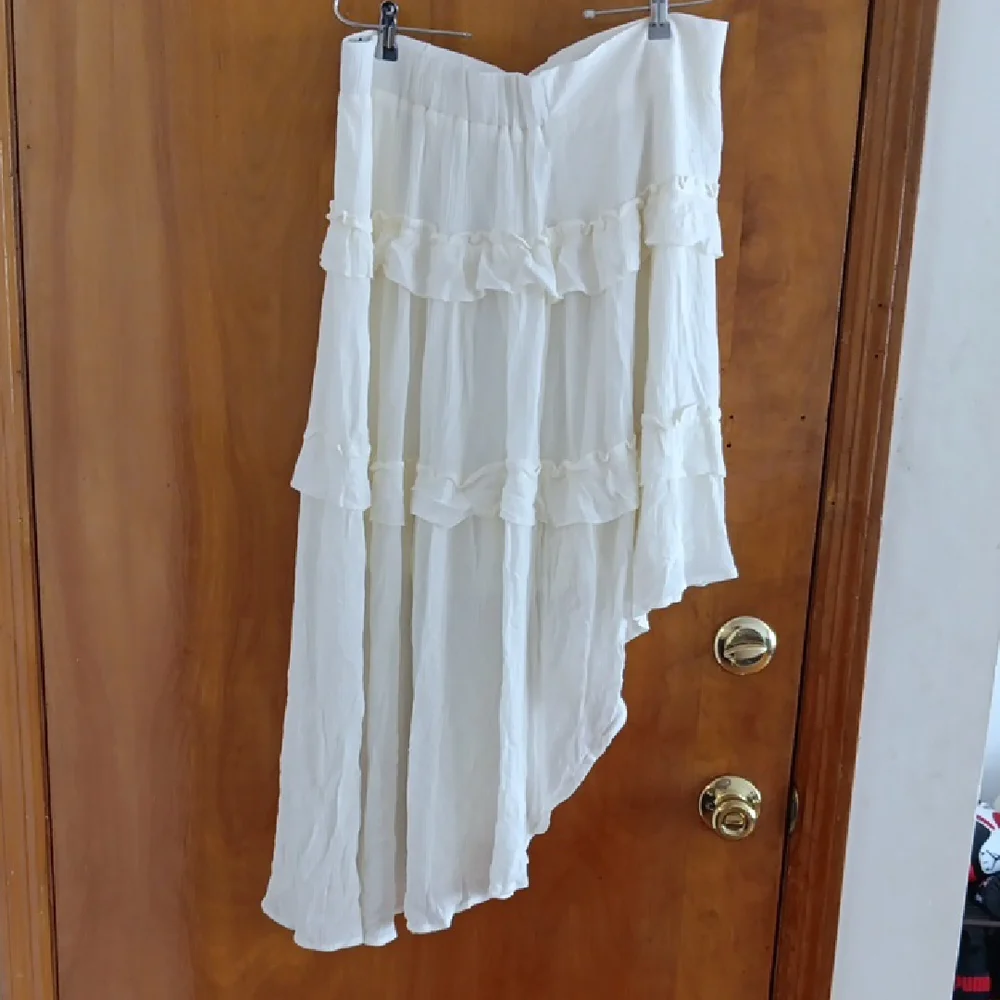 Celebrity Pink White Ruffled Asymmetrical Maxi Skirt XL NWT - Picture 3 of 4